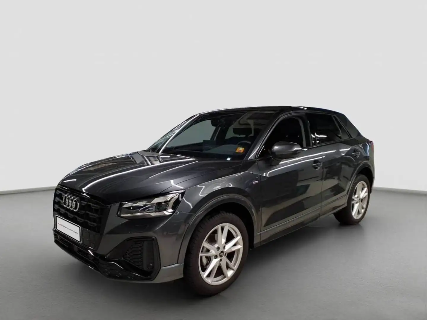Audi Q2 S line 35 TFSI S tr. Matrix AHK 18 Cam Virtua Grau - 2