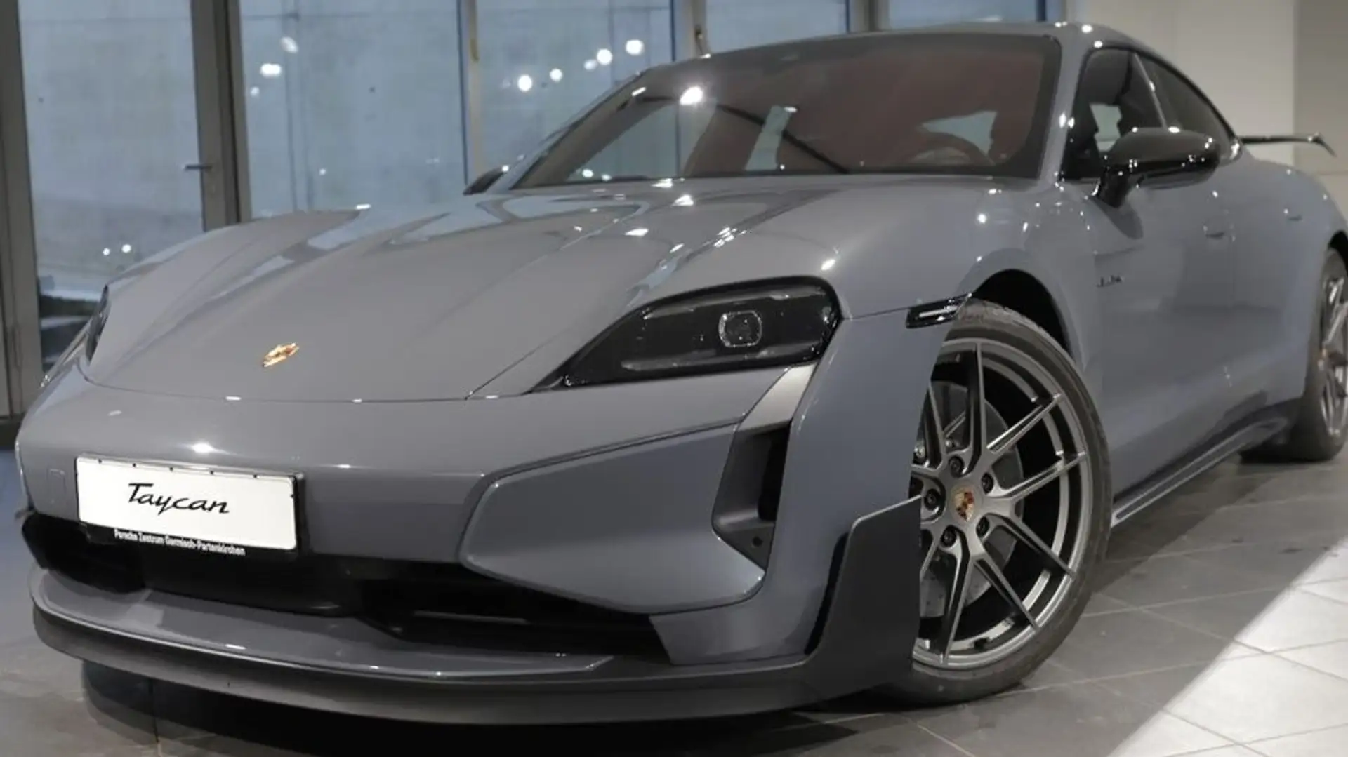 Porsche Taycan Turbo GT Paquete Weissach Gris - 1