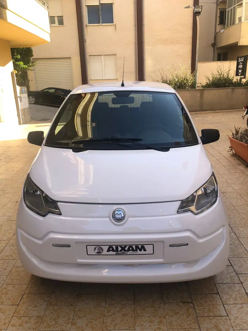 Aixam Mega Bílá - 1
