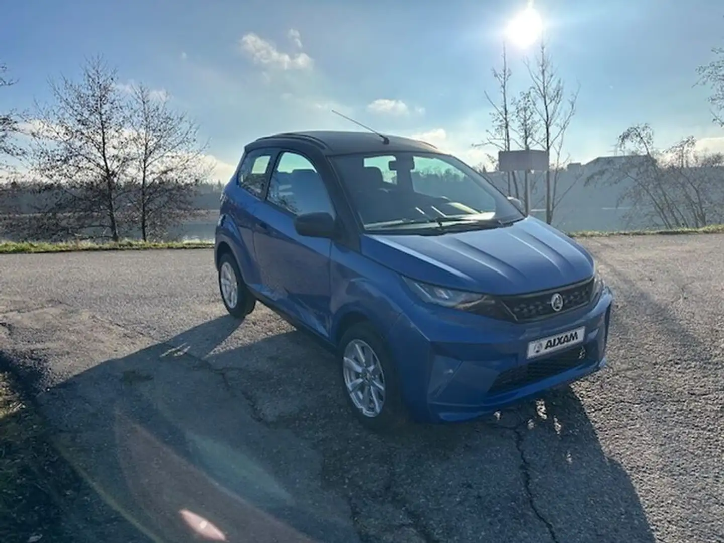 Aixam Crossover Ambition Crossline  - 2 Jahre Mobilitätsgarantie Blau - 1