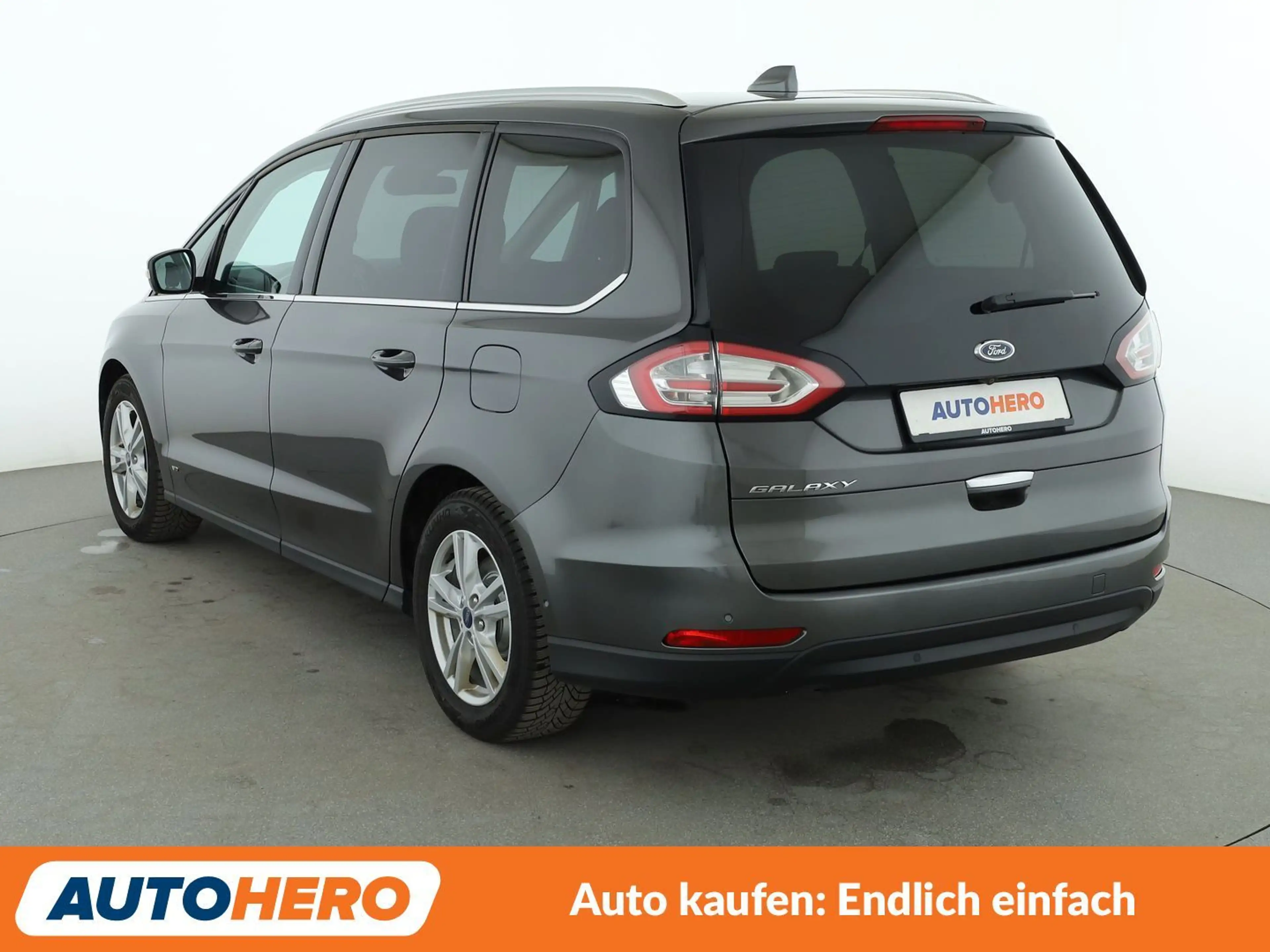 Ford Galaxy 2.0 TDCi EcoBlue Titanium AWD Aut*7-SITZER*NAVI* — photo 4