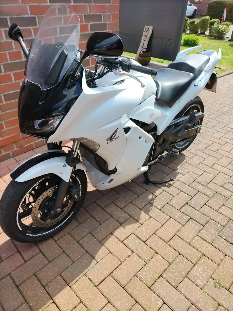 Honda CBF 1000 SC 64 " 50 Jahre Honda " Blanc - 1