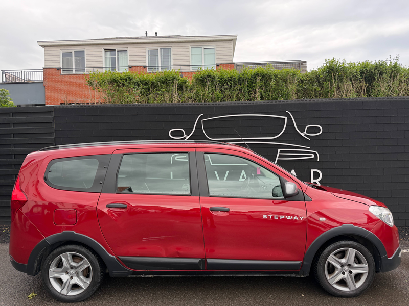 Dacia Lodgy Stepway 1.5 Blue dCi+7 PLACES+AIRCO+NAVI+EURO 6D — photo 7