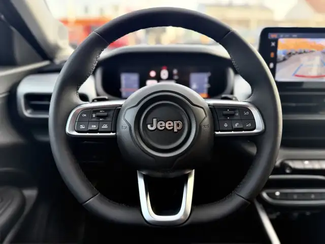 Jeep Avenger view 14