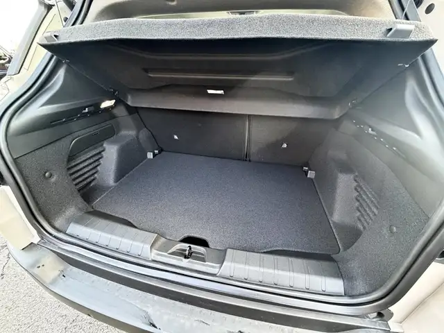 Jeep Avenger view 8