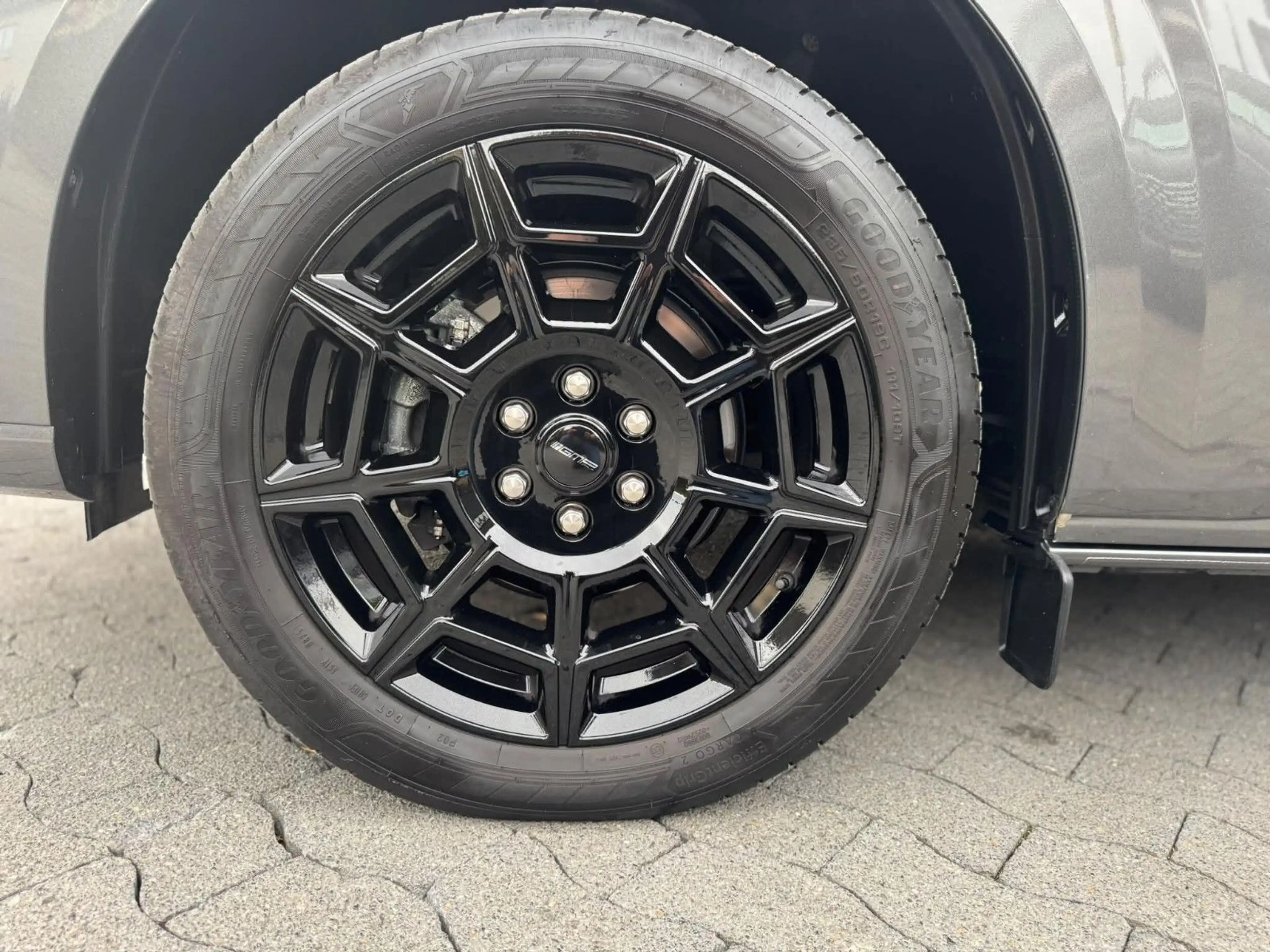 Ford Tourneo Custom 2.0 EcoBlue 110kW 320 L2 Titanium — photo 9