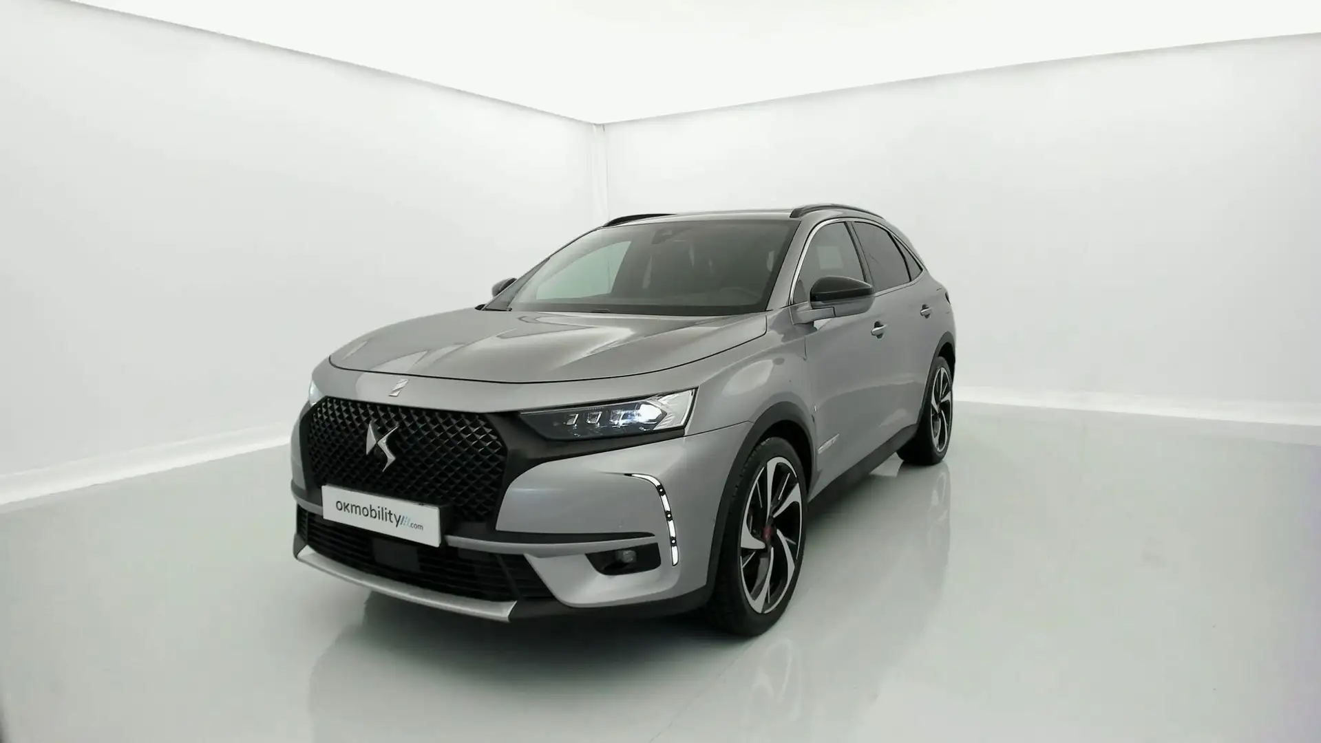 DS Automobiles DS 7 Crossback 1.6 PT. Performance Line + Aut. 225 Ezüst - 1