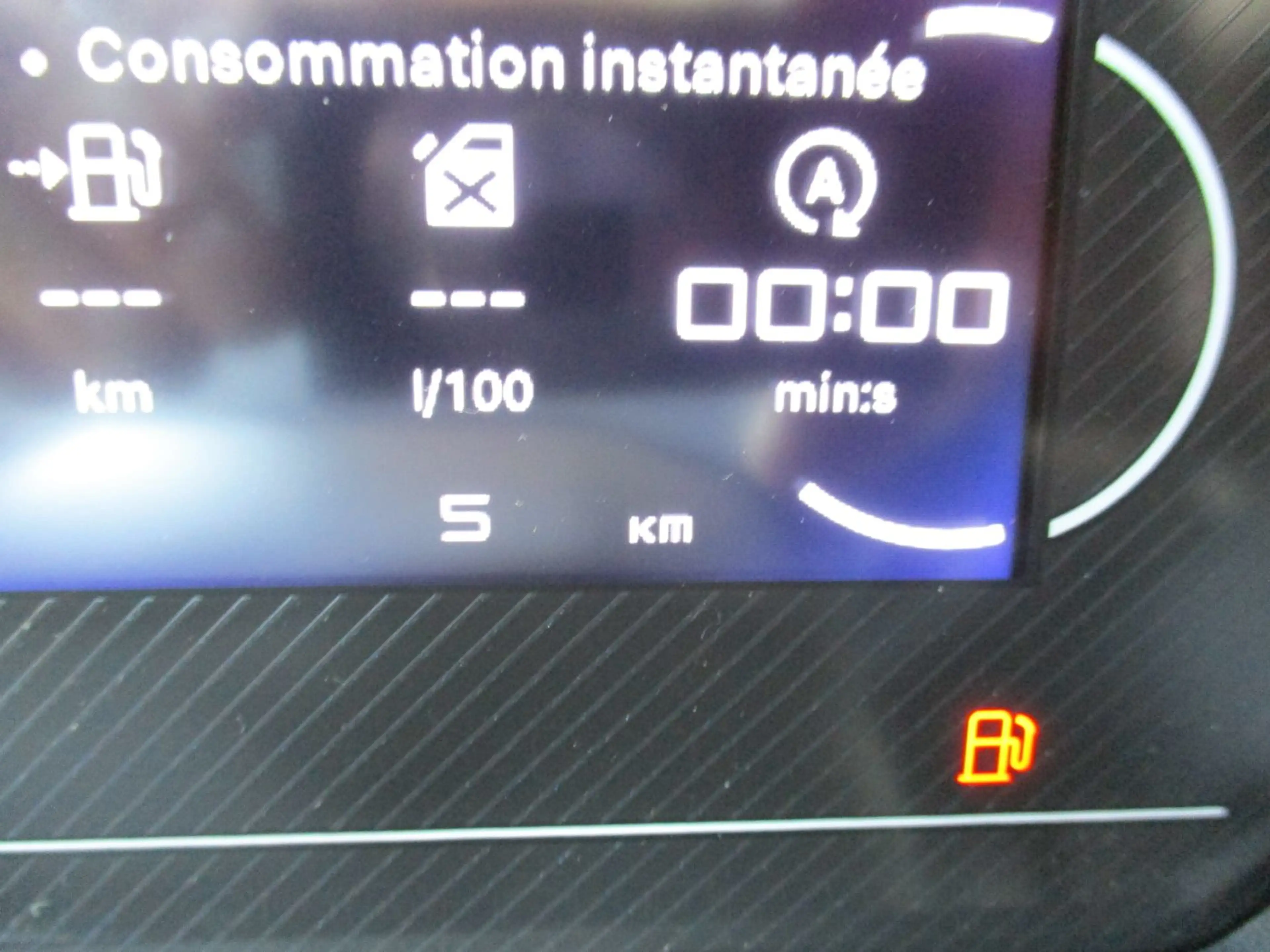 Toyota Proace City Verso 1.2 L1 Shuttle LED+Navi+PDC — photo 15