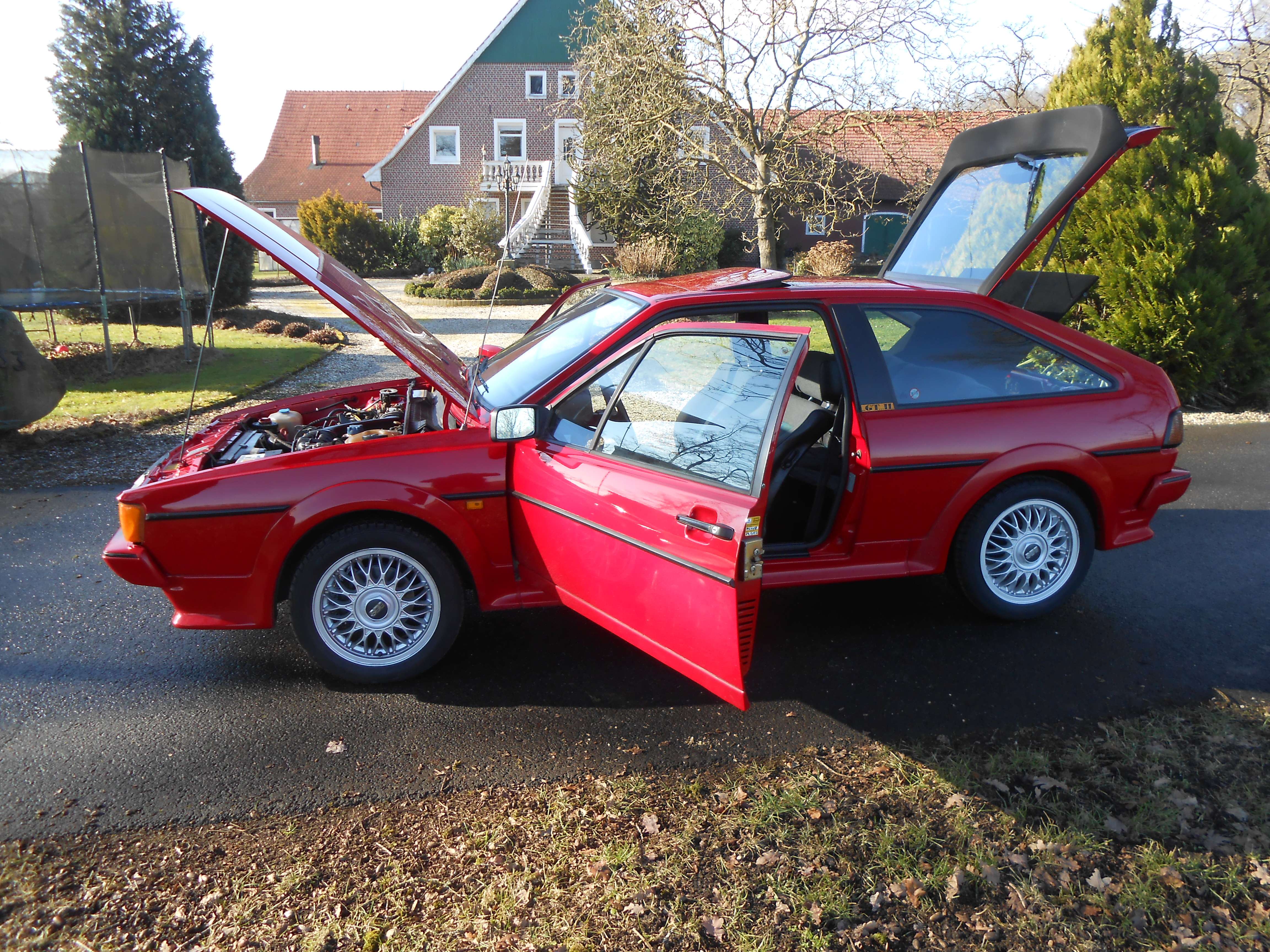 Second hand Volkswagen Scirocco 1.8