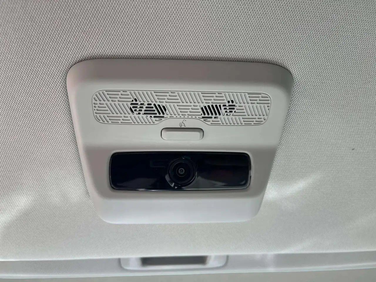 Kia Carnival снимка Kia Carnival