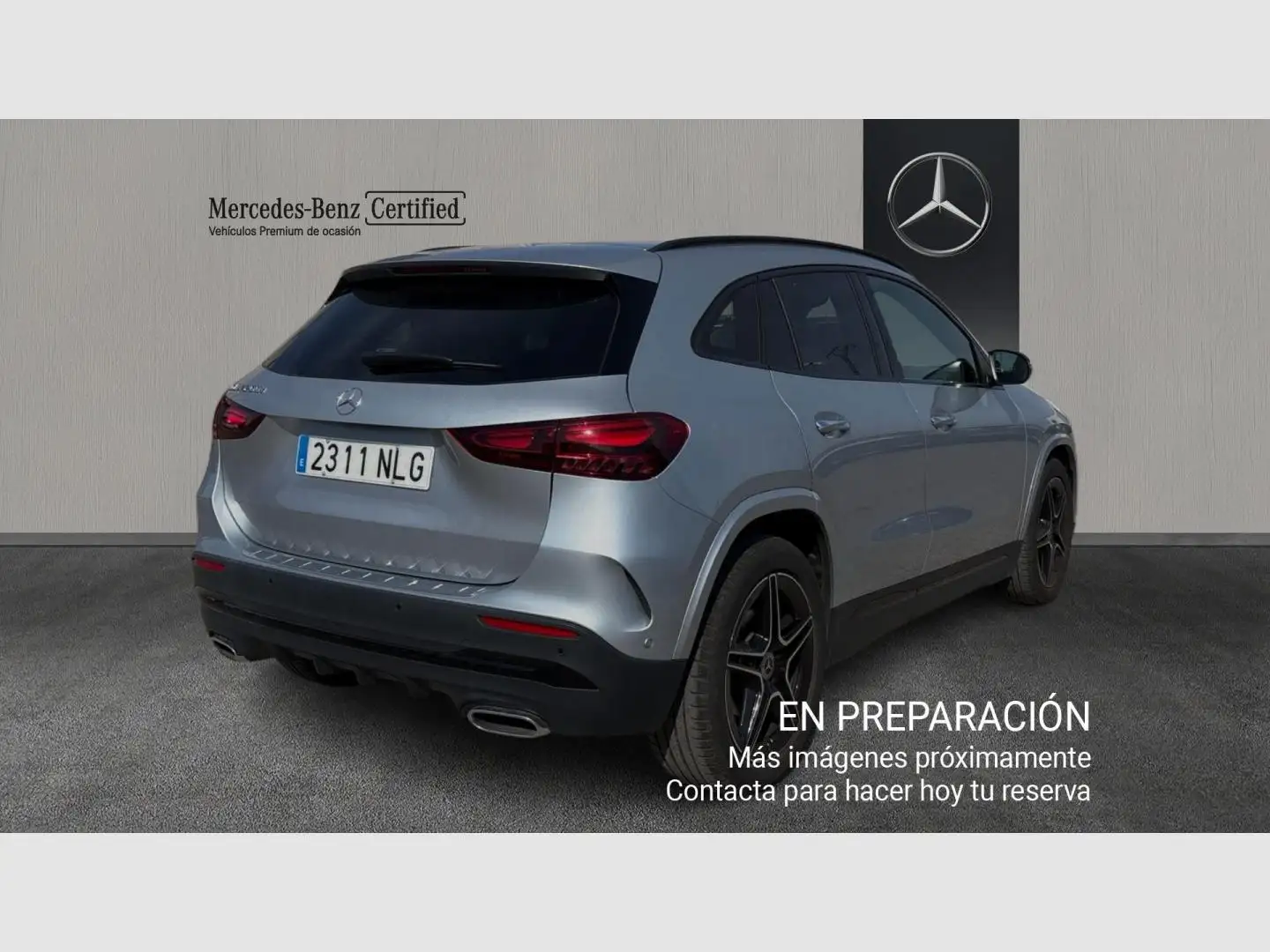 Mercedes-Benz GLA 200 D Plateado - 2