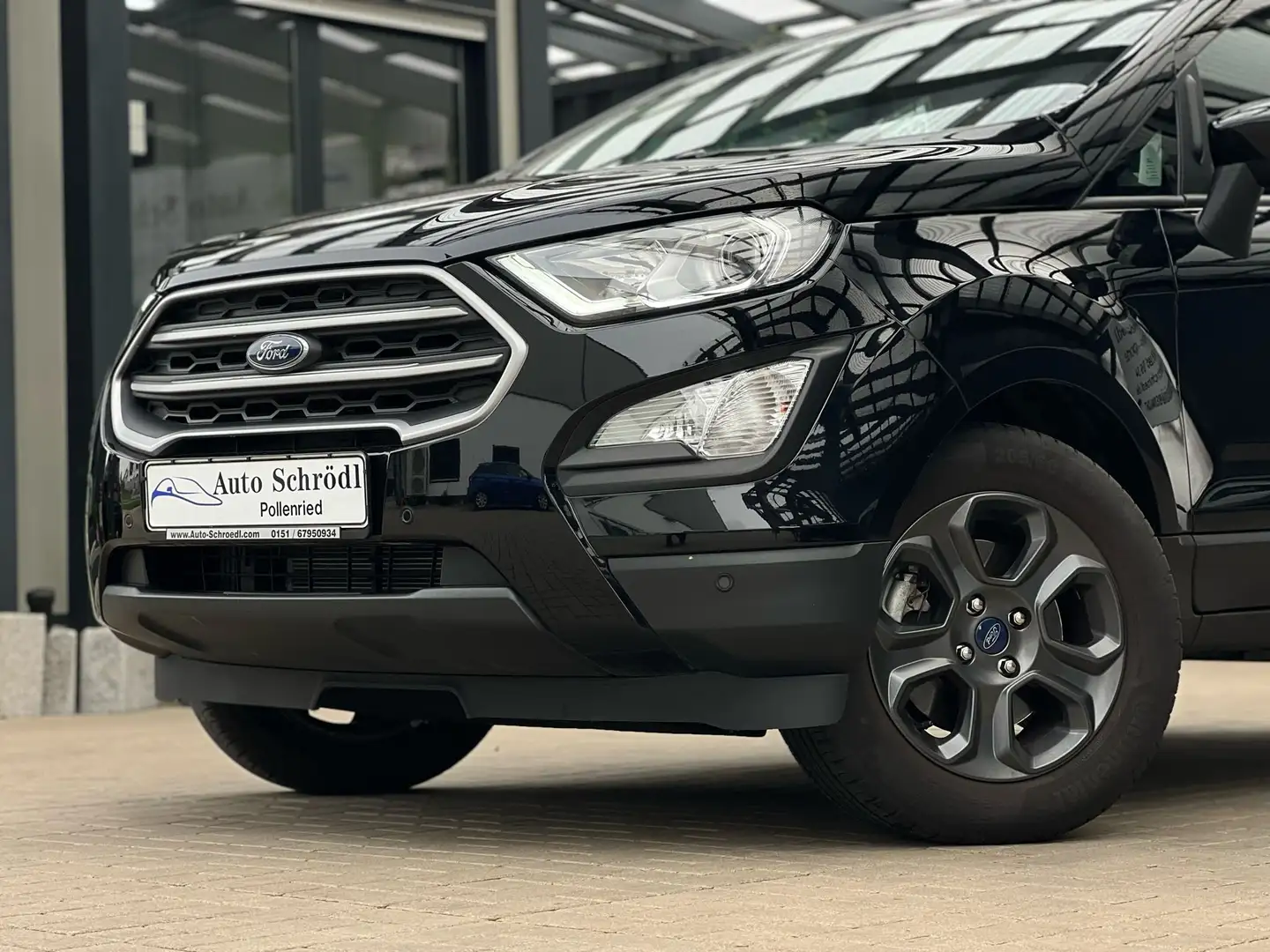 Ford EcoSport Aut. Cool & Connect 1.0 EcoBoost, Navi, Winter-P. Fekete - 2