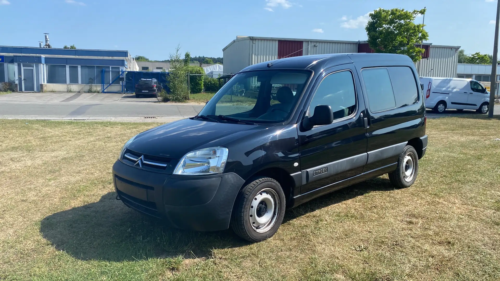 Citroen Berlingo ✅ 1.4i Essence Noir - 1