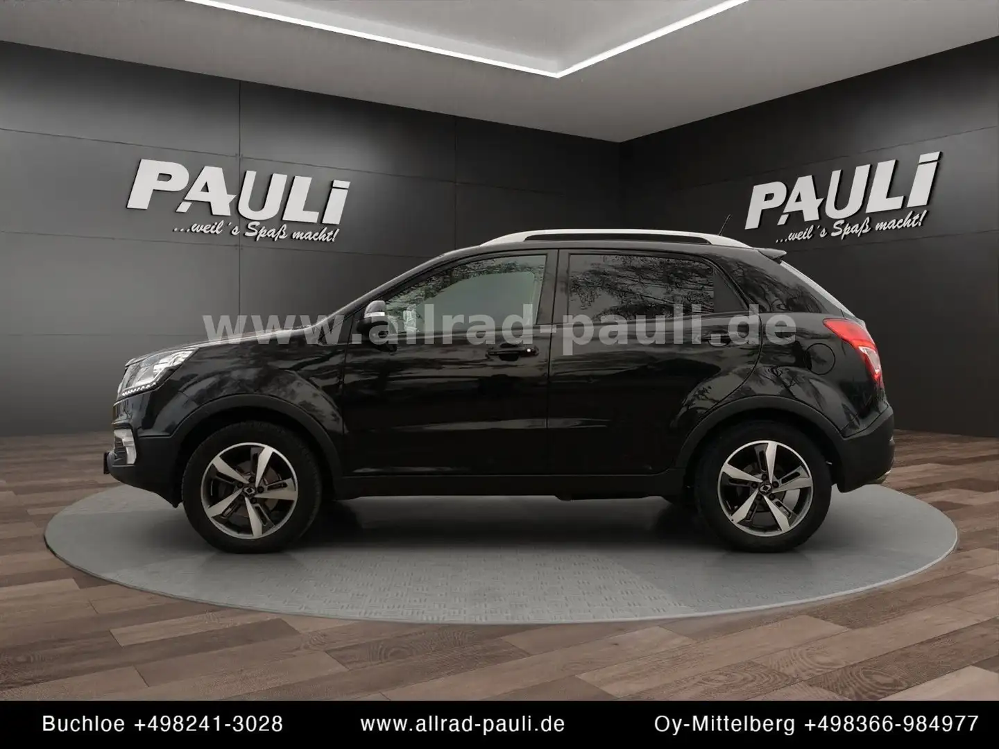 SsangYong Korando 2.0 e-XGi Quartz | 8-fach, Träger Zwart - 2