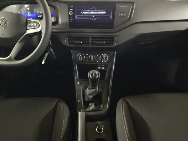Volkswagen Polo view 11