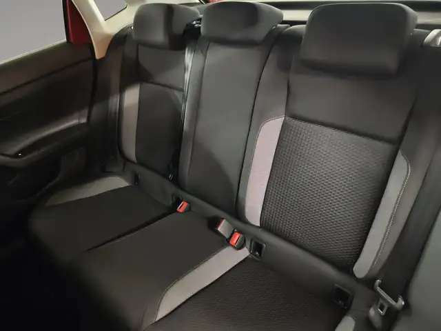 Volkswagen Polo view 13