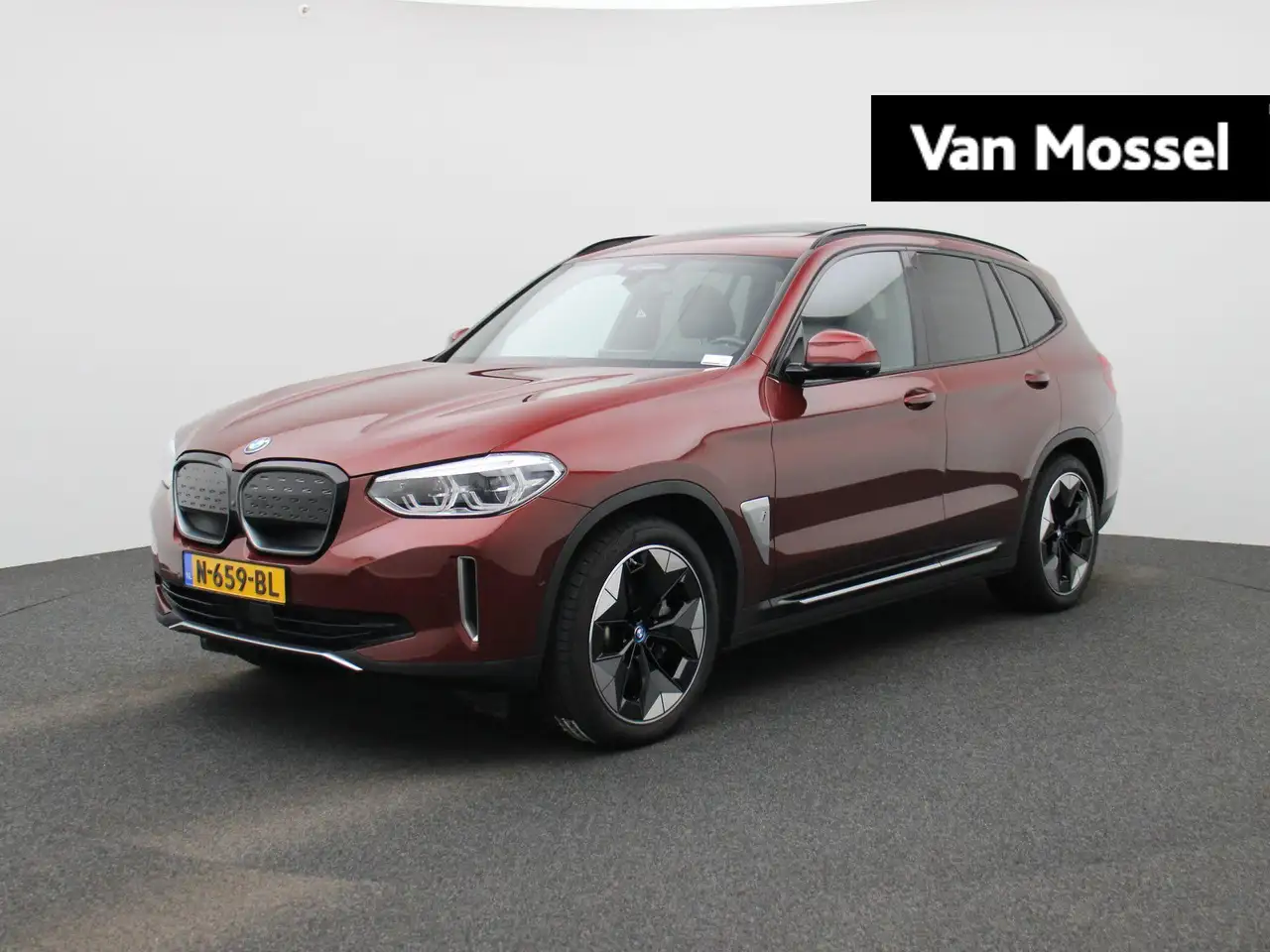 BMW iX3