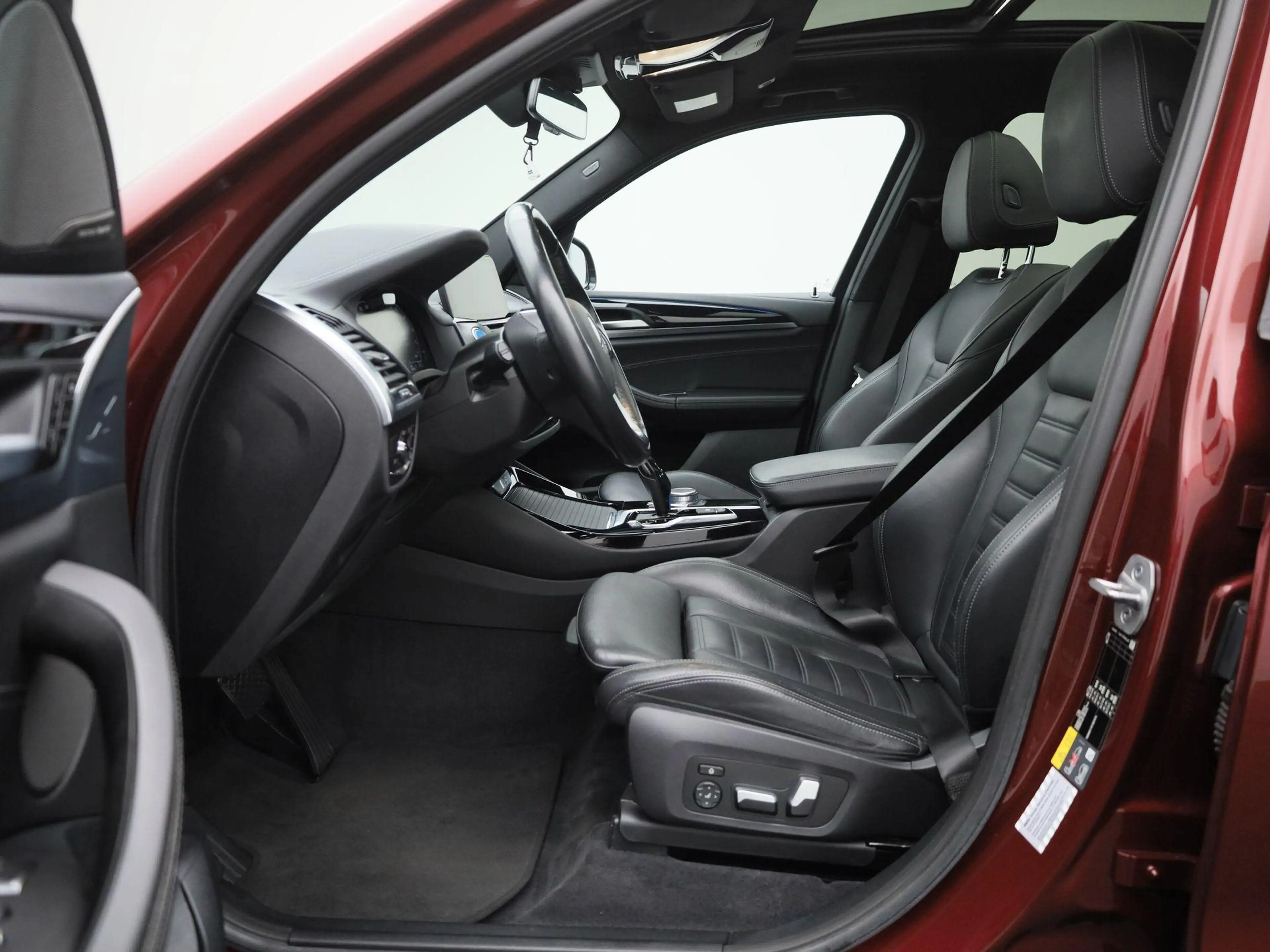 BMW iX3 High Executive 80 kWh | Elektrische stoelen + Memo — photo 11