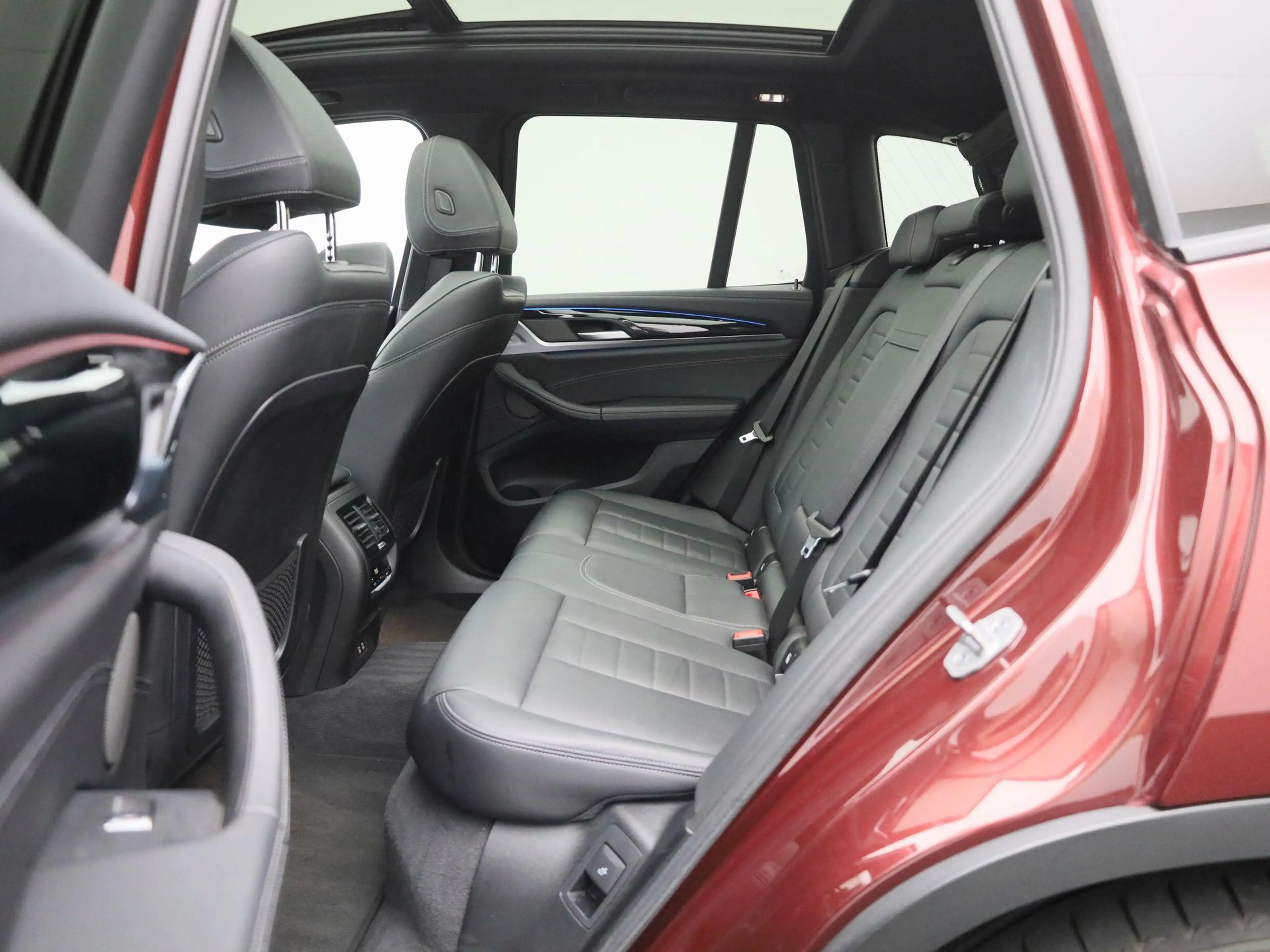 BMW iX3 High Executive 80 kWh | Elektrische stoelen + Memo — photo 12