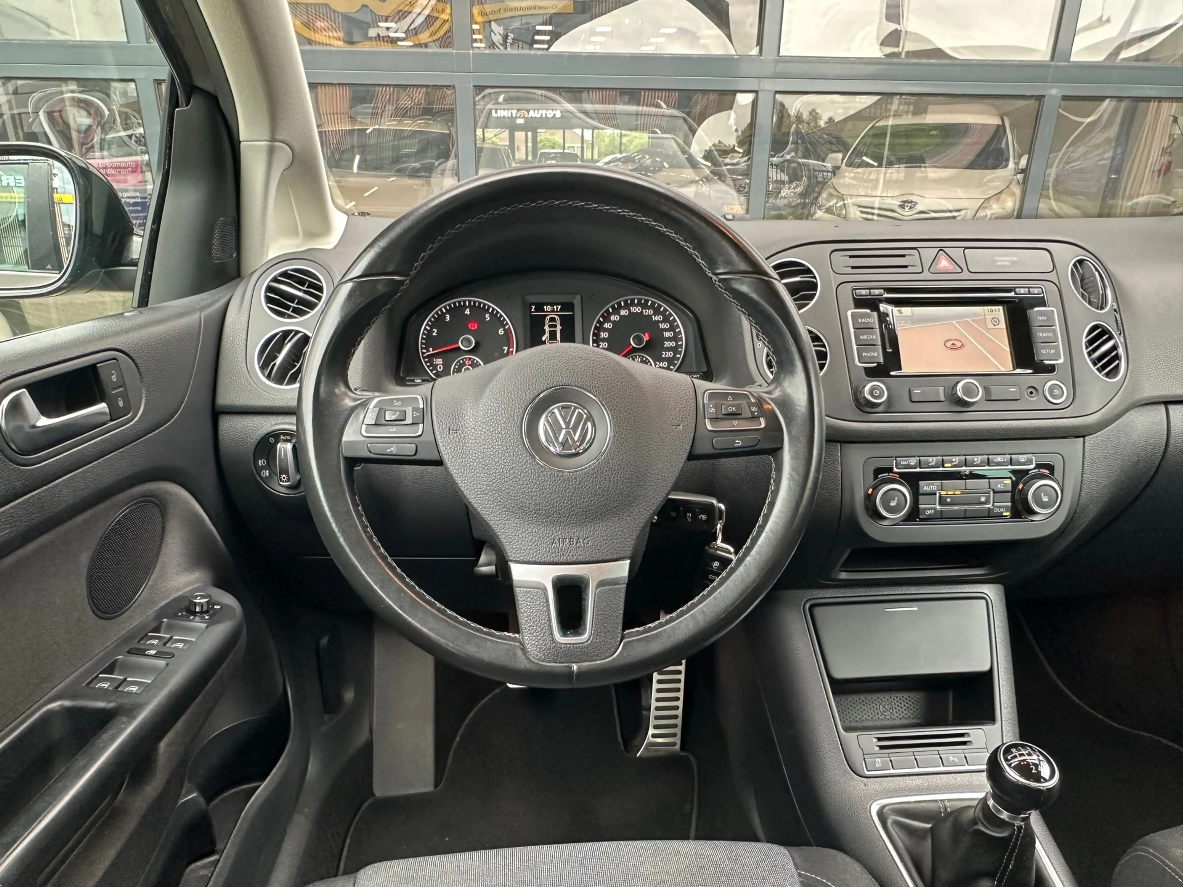 Volkswagen Golf Plus 1.2 TSI Trendline Climate/Navi/Cruise/Pdc.v+a/St.v — photo 14