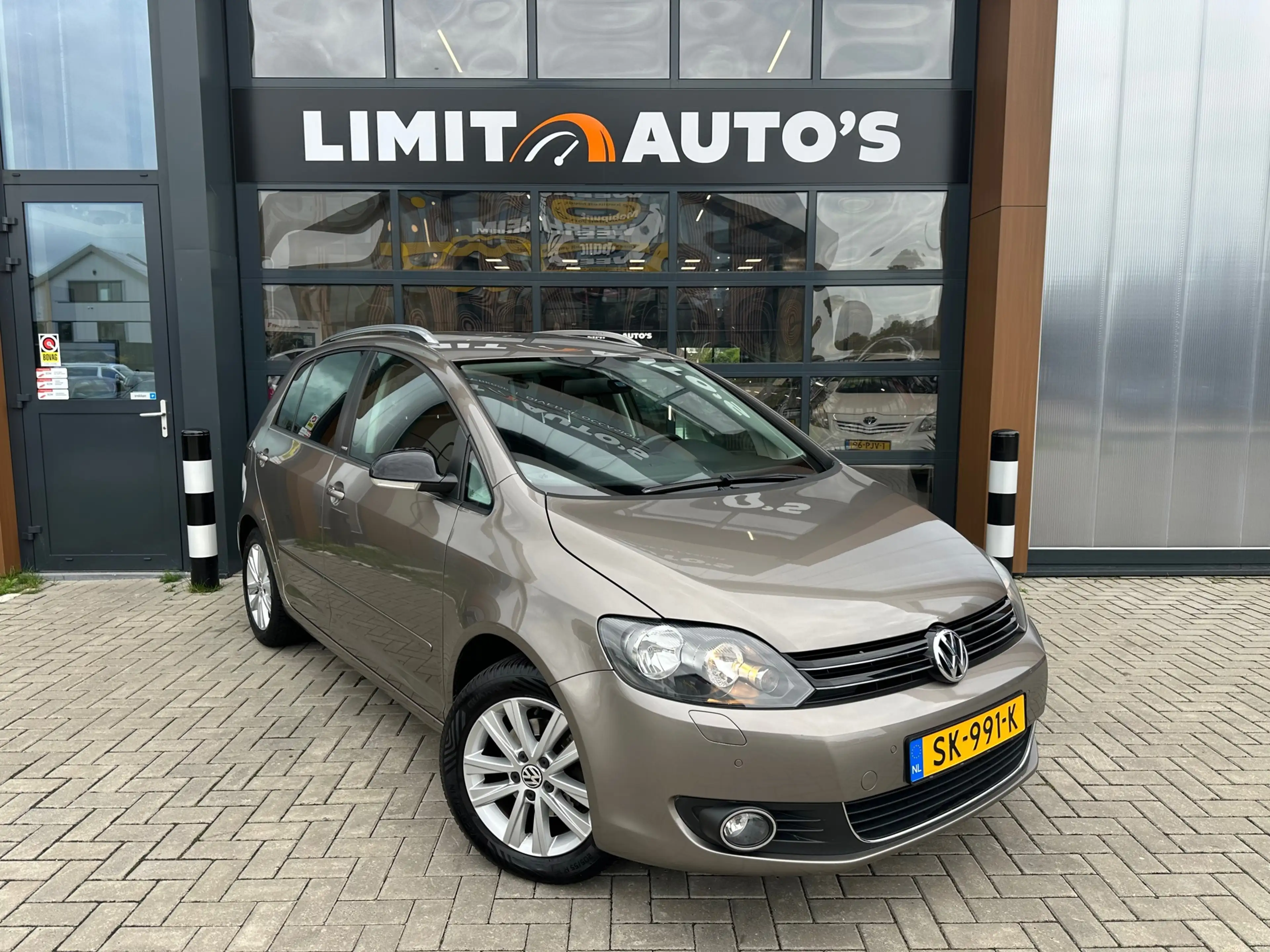 Volkswagen Golf Plus 1.2 TSI Trendline Climate/Navi/Cruise/Pdc.v+a/St.v — photo 4