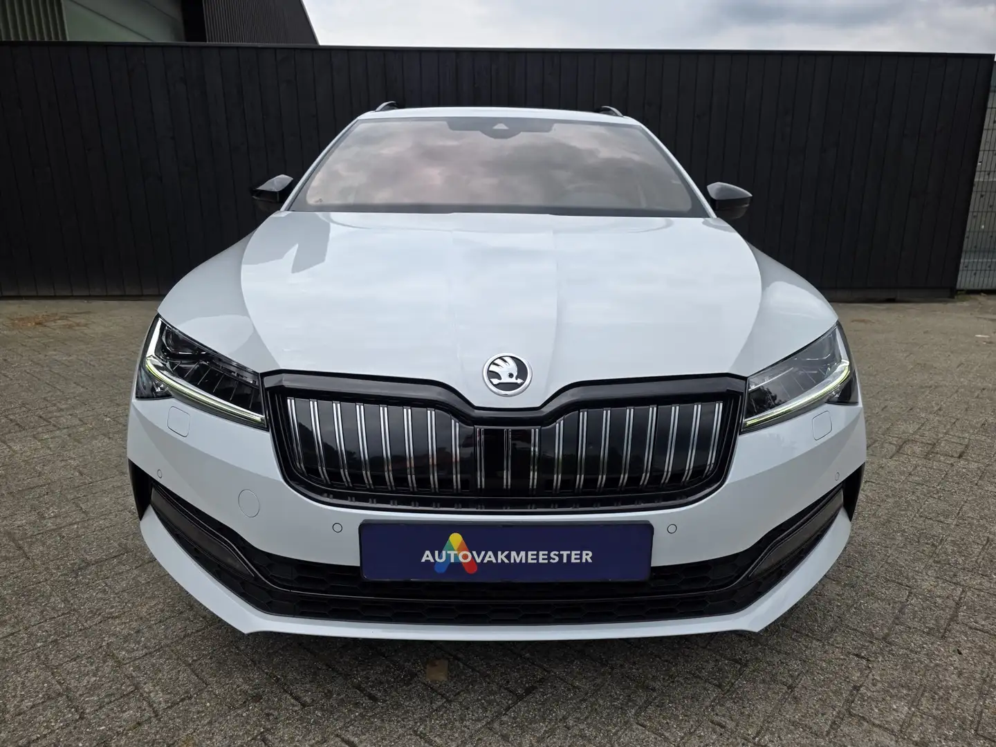 Skoda Superb Combi 1.4 TSI iV Sportline Business Wit - 2