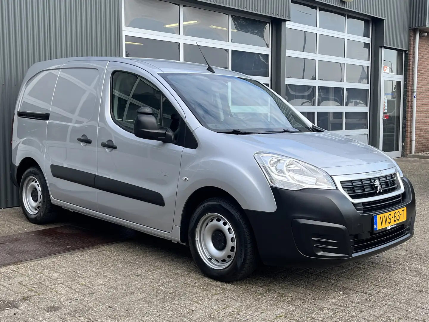 Peugeot Partner 120 1.6 HDi 20x voorradig Marge Airco Btw / Bpm vi Grijs - 1