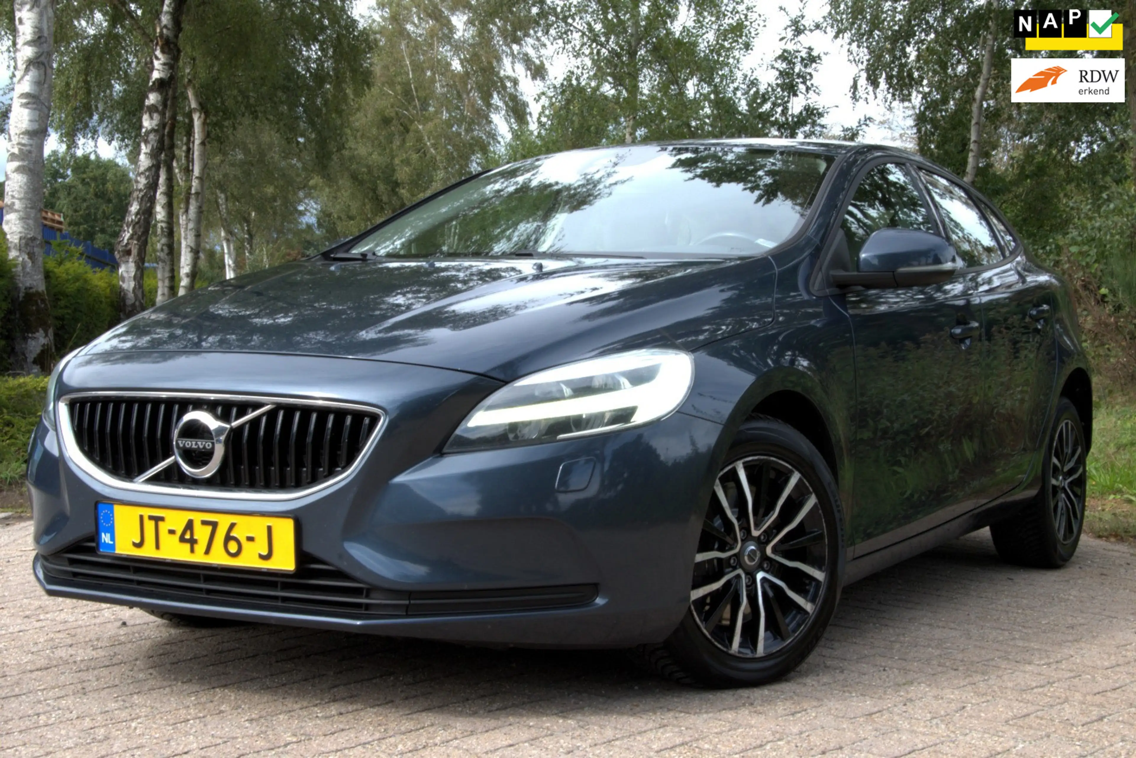 Volvo V40 1.5 T2 Momentum ,NAP, Stoelvw, Navi, Cruise, Clima