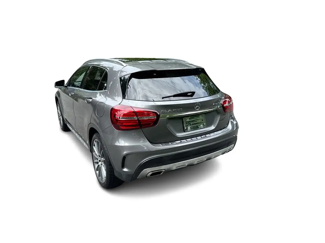 Mercedes-Benz GLA снимка Mercedes-Benz GLA