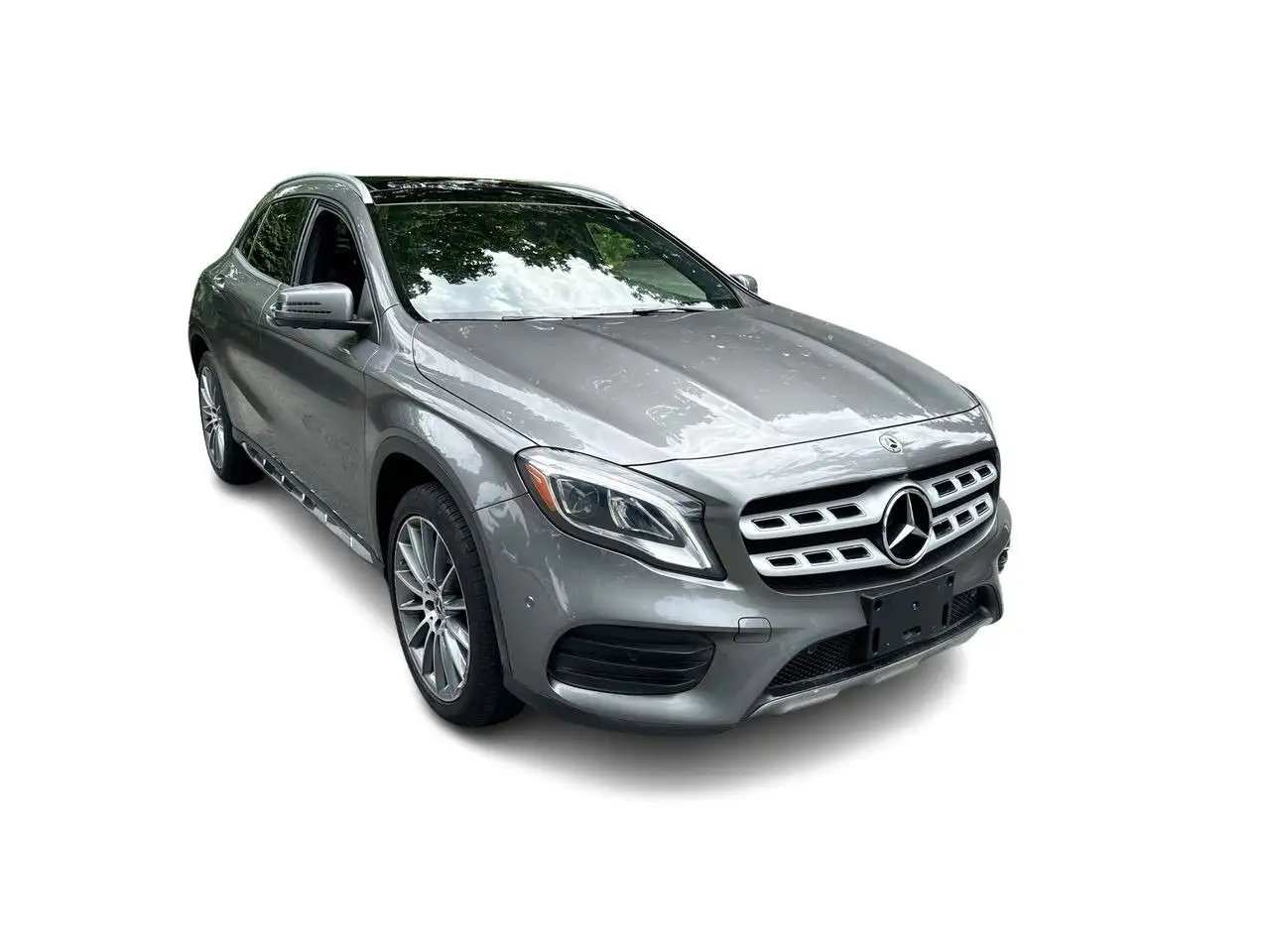 Mercedes-Benz GLA снимка Mercedes-Benz GLA