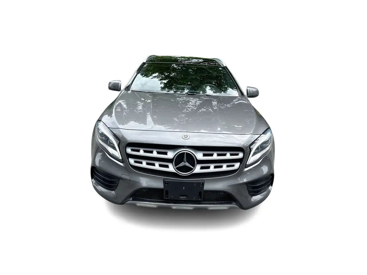 Mercedes-Benz GLA снимка Mercedes-Benz GLA