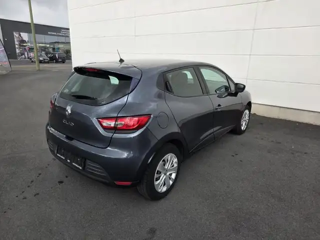 Renault Clio view 5
