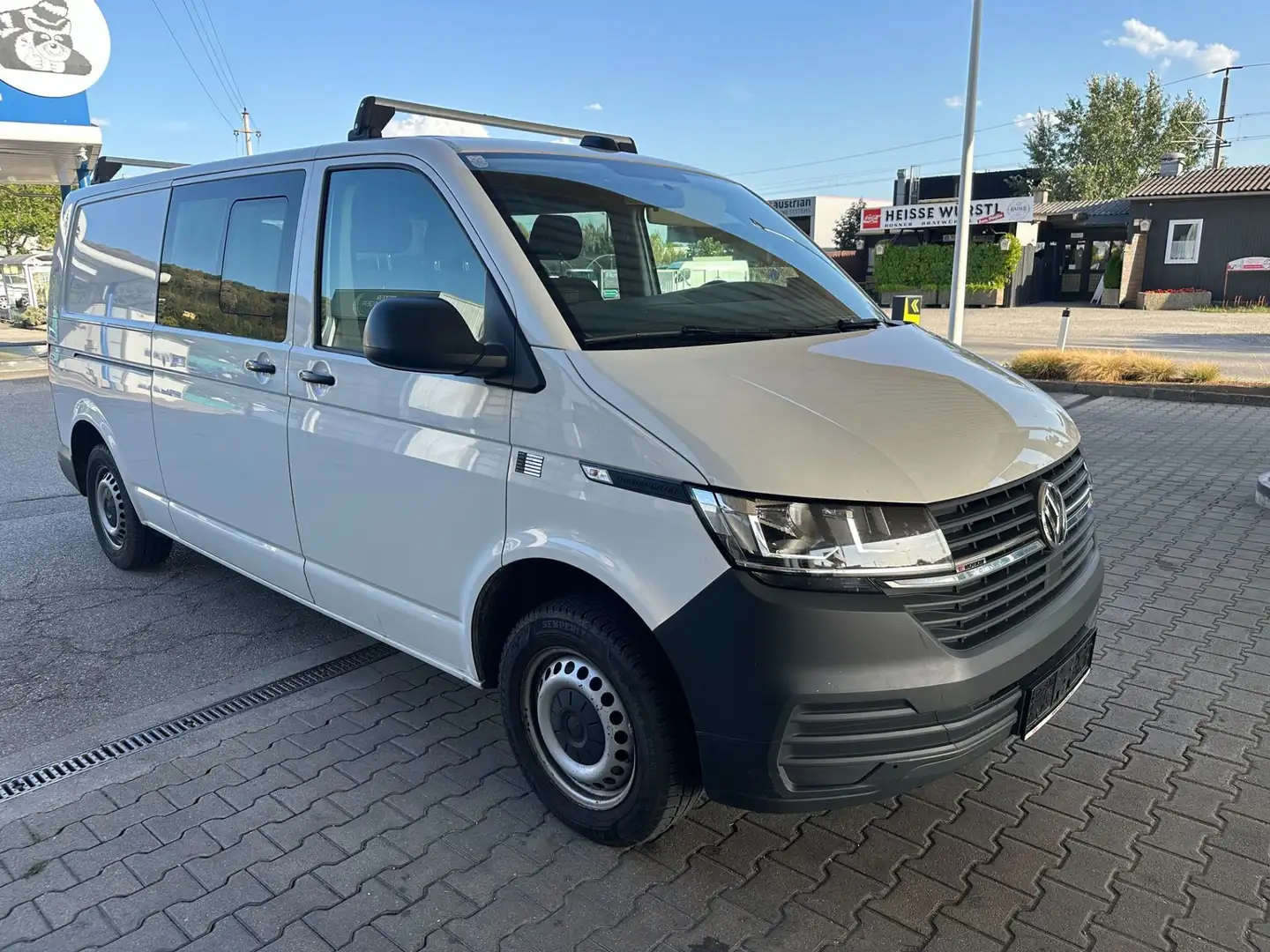 Volkswagen T6 Kombi T6.1 LR 2,0 TDI 4Motion AHK Netto: 19408.- Weiß - 1