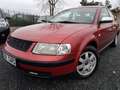 Volkswagen Passat 1.8 Highline Automatik Klima TÜV 06/2025 Rouge - thumbnail 3