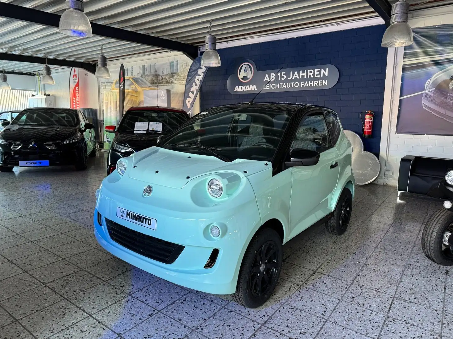 Aixam eMinauto  Chic  inkl. Radio und Allwetterreifen Grün - 1