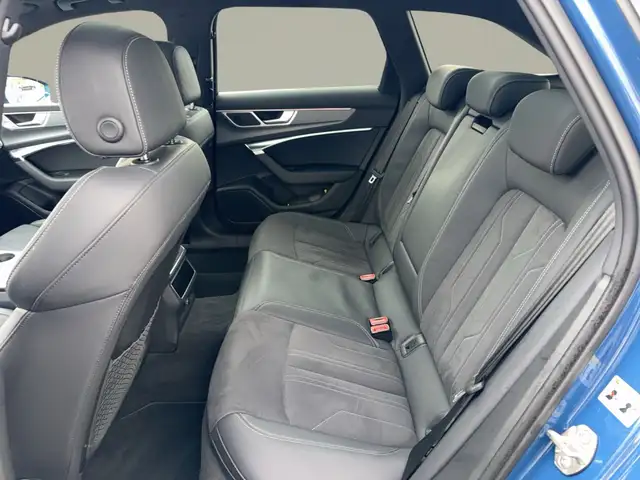 Audi A6 view 12