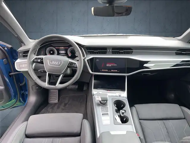 Audi A6 view 11