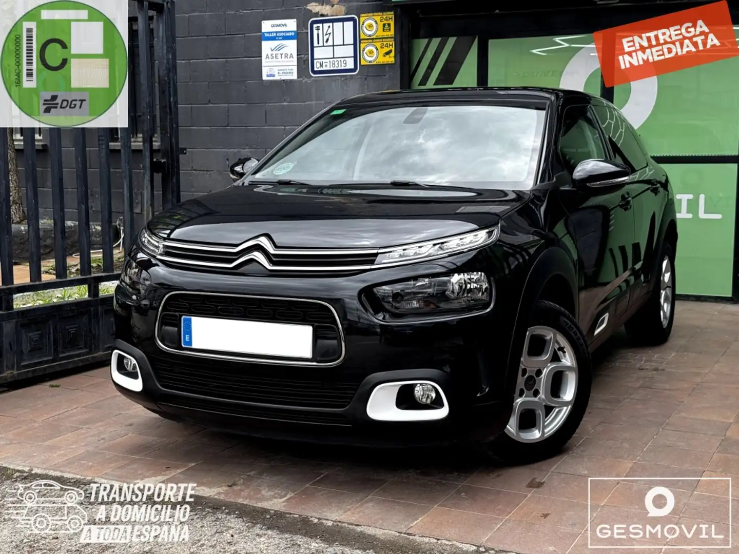 Citroen C4 Cactus 1.2 PureTech S&S Feel 110 Schwarz - 1
