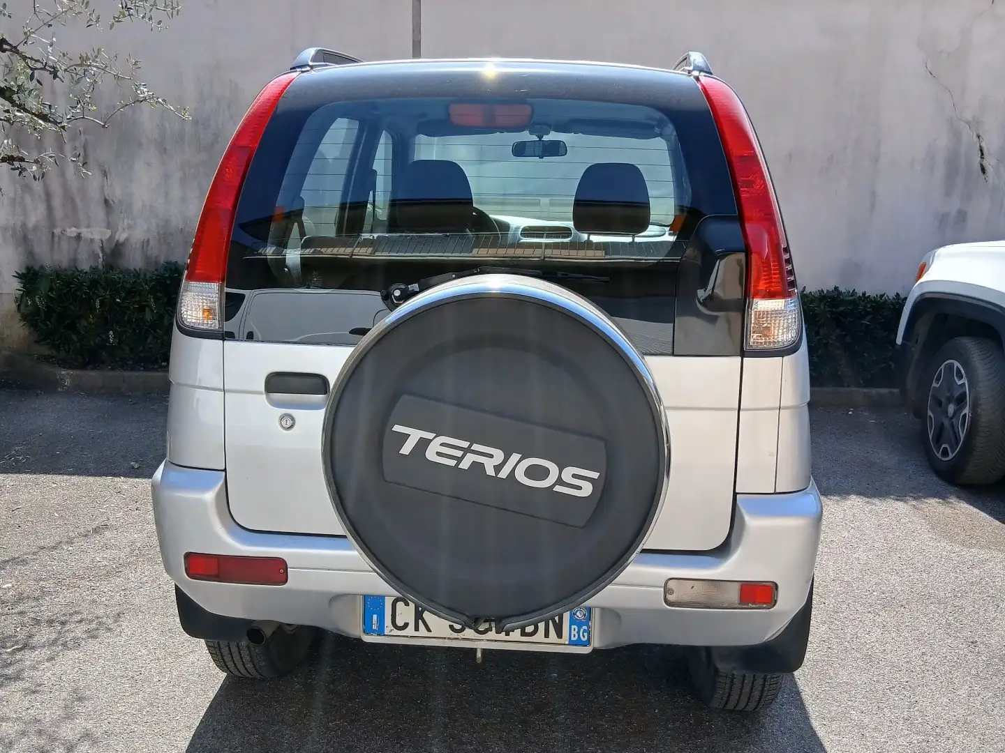 Daihatsu Terios 1.3 SXA auto - 2