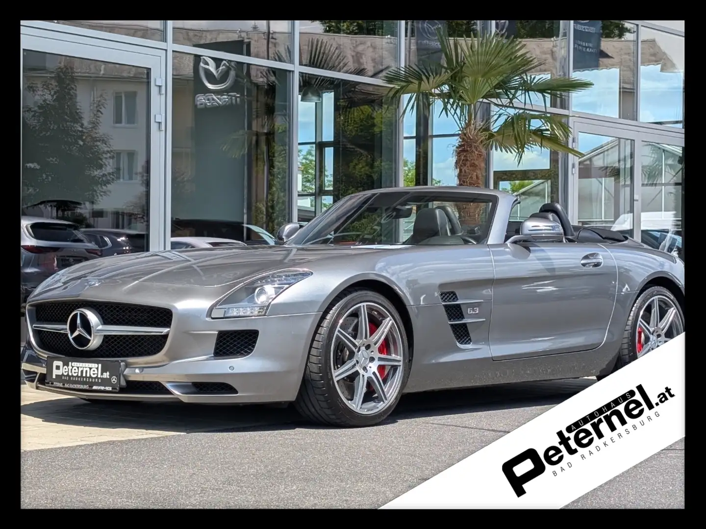 Mercedes-Benz SLS AMG Roadster Grau - 1