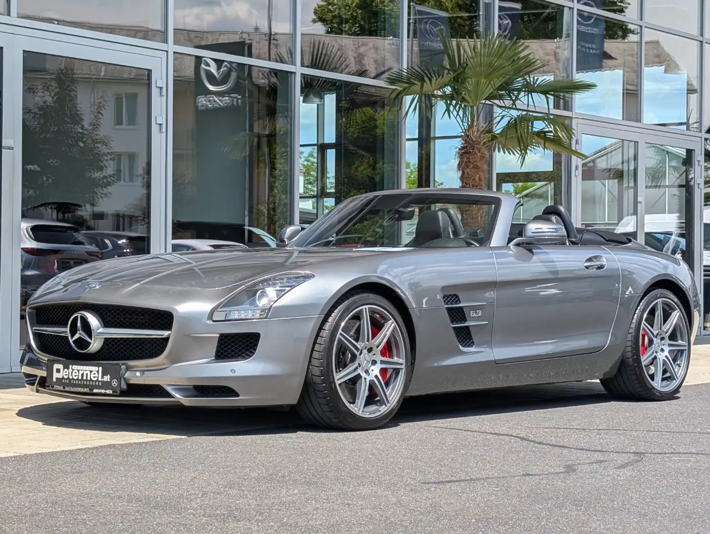 Mercedes-Benz SLS AMG Roadster Grau - 2