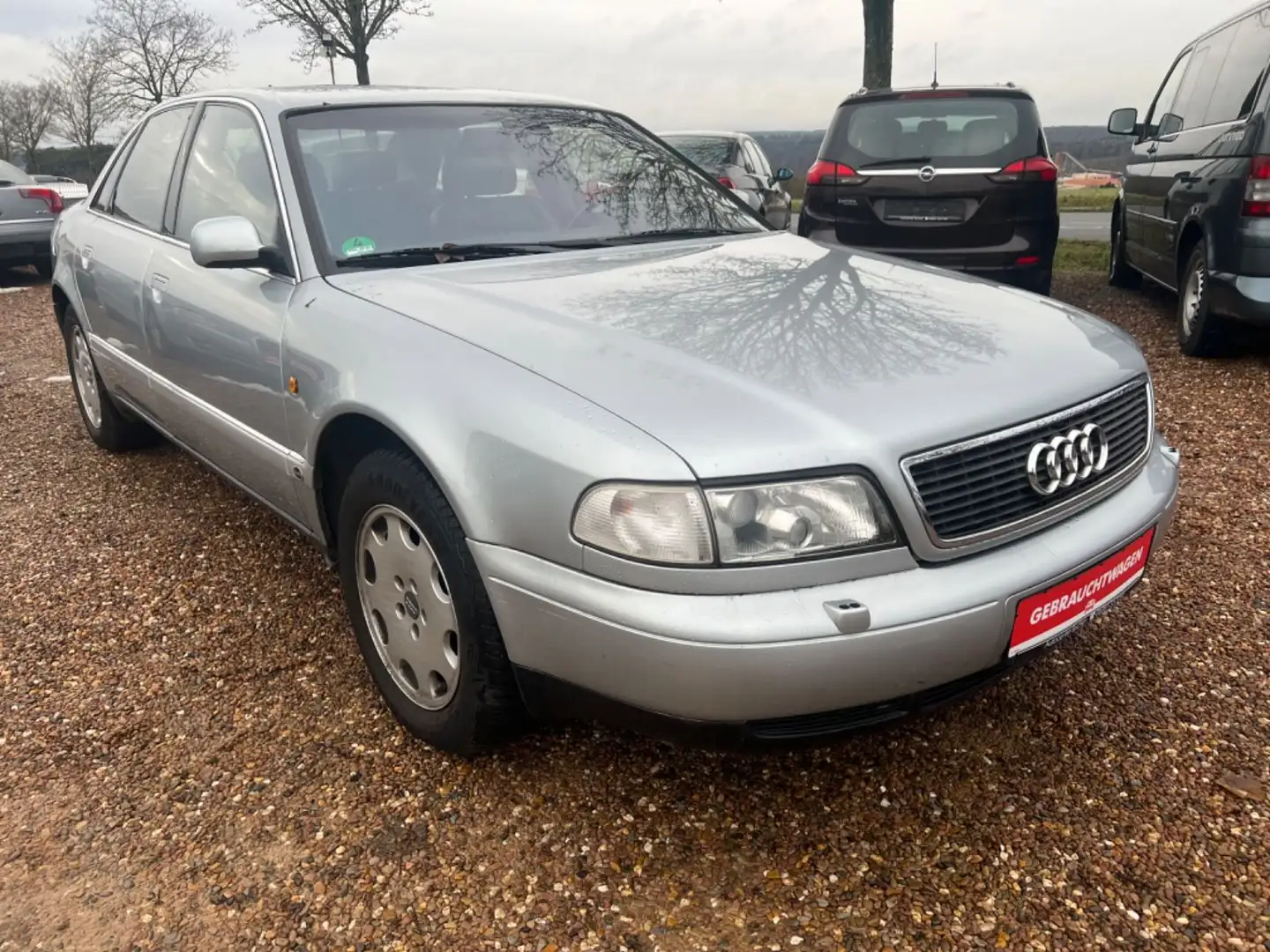 Audi A8 3.7 V8 Quattro/-Xenon/-Standheizung Argintiu - 1