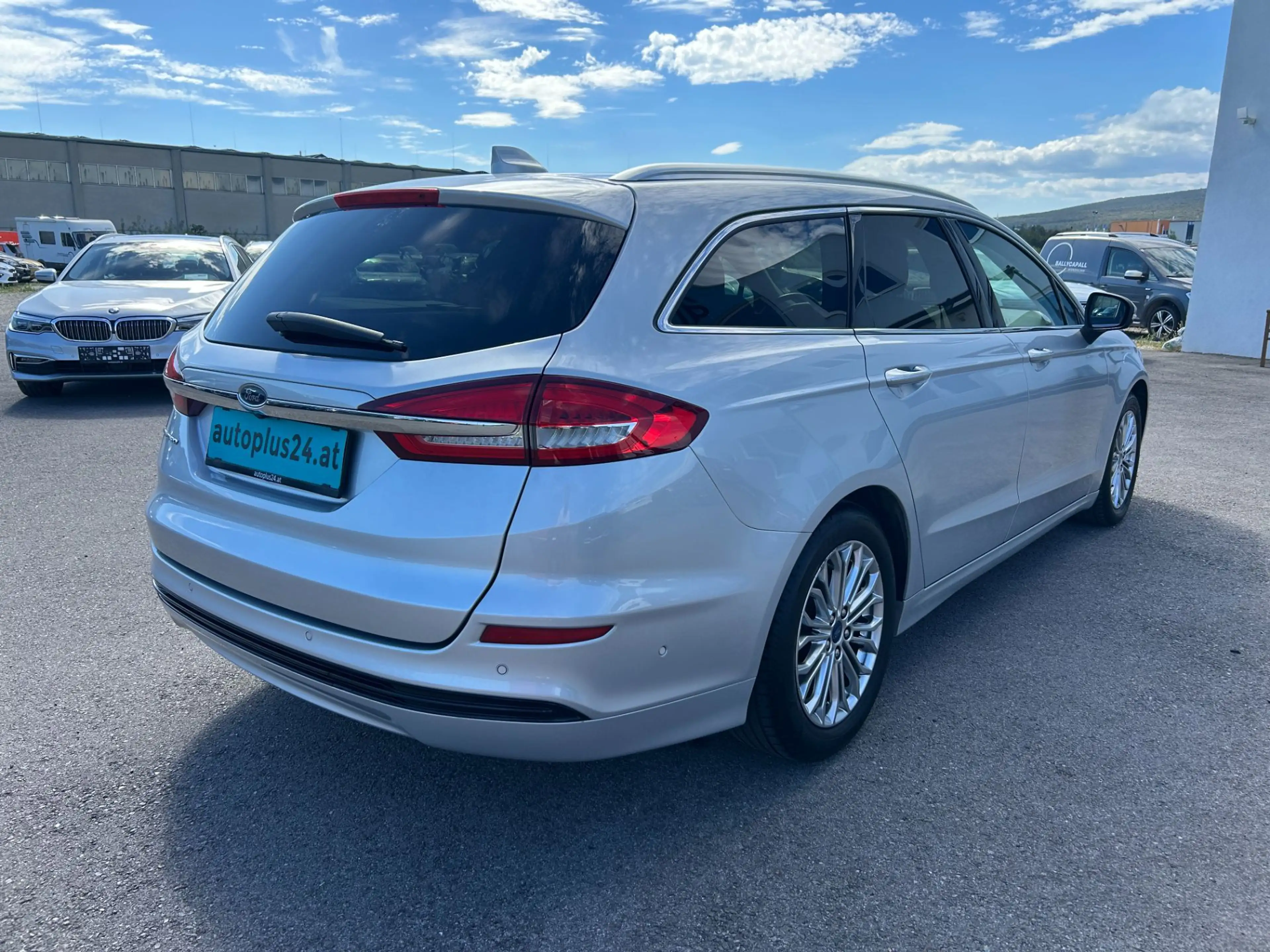 Ford Mondeo Traveller Titanium 2,0 EcoBlue SCR Aut. — photo 6
