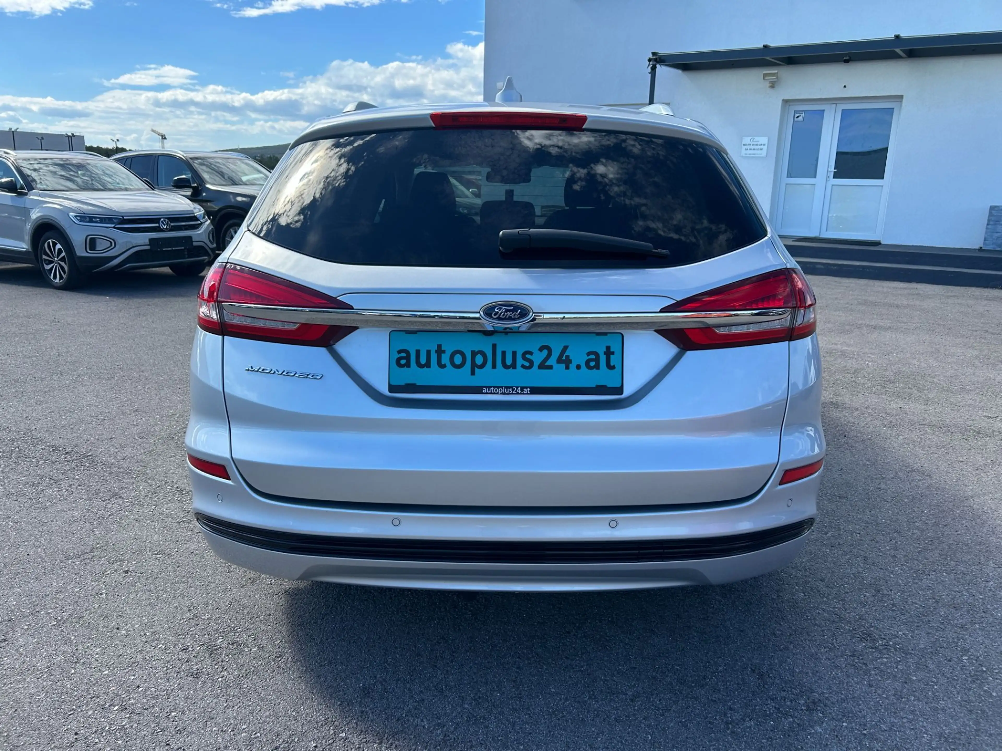 Ford Mondeo Traveller Titanium 2,0 EcoBlue SCR Aut. — photo 7