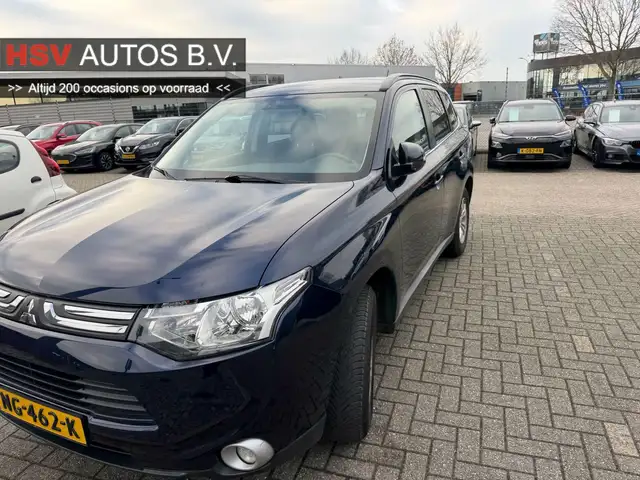 Mitsubishi Outlander 2.0 Intense navi LM camera trekhaak