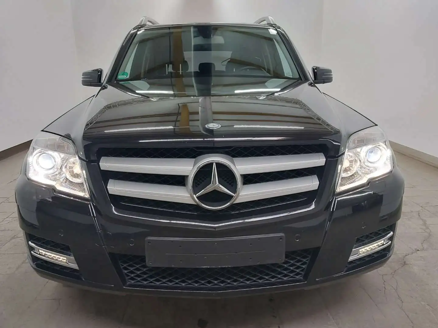 Mercedes-Benz GLK 220 CDI 4Matic/BI-XENON/AHK/NAVI/SHZ/19"ZOLL Schwarz - 2