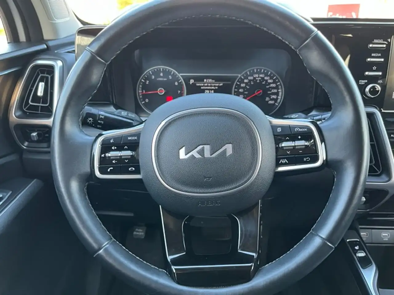 Kia Sorento снимка Kia Sorento