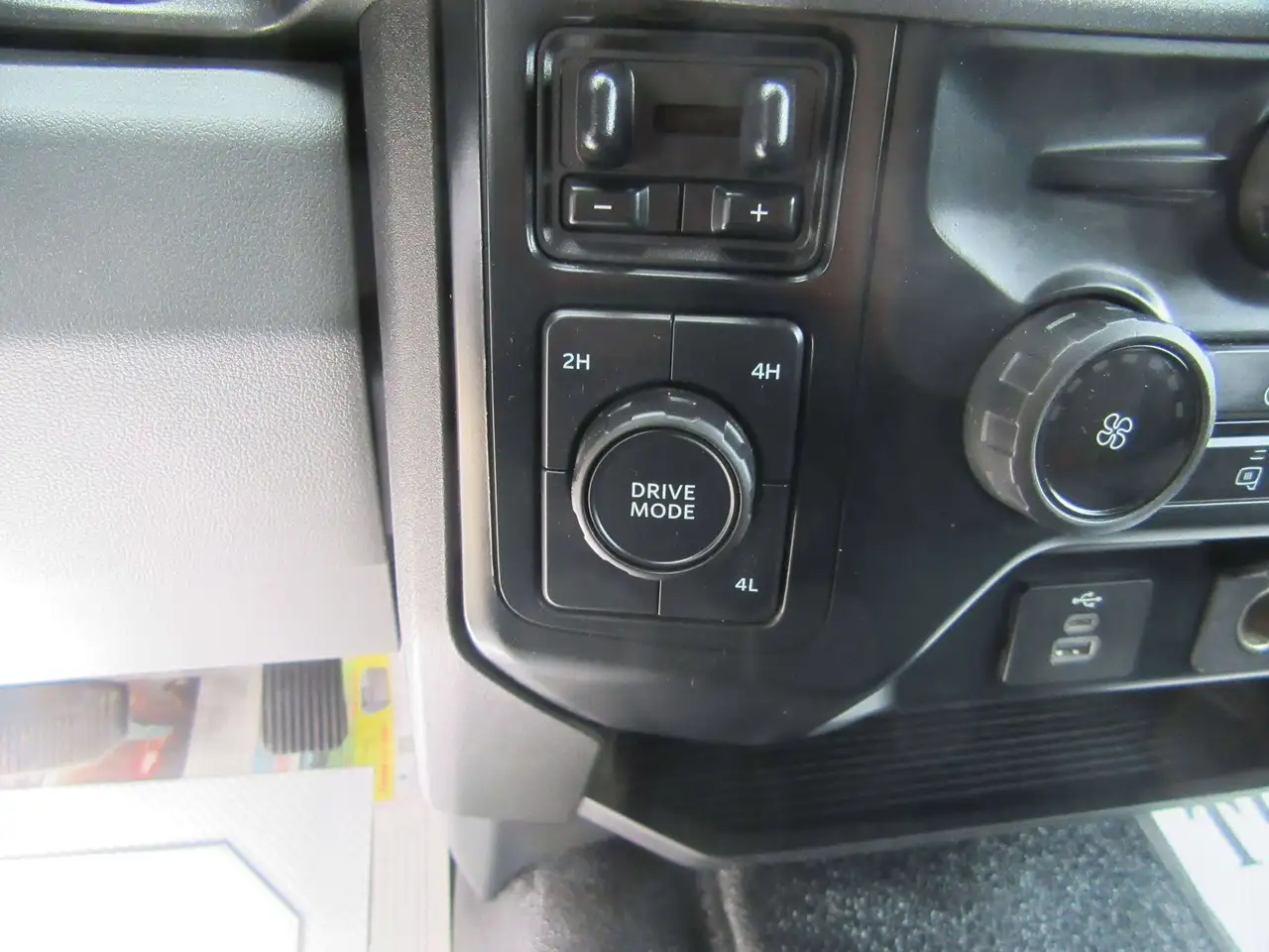 Ford F 550 снимка Ford F 550
