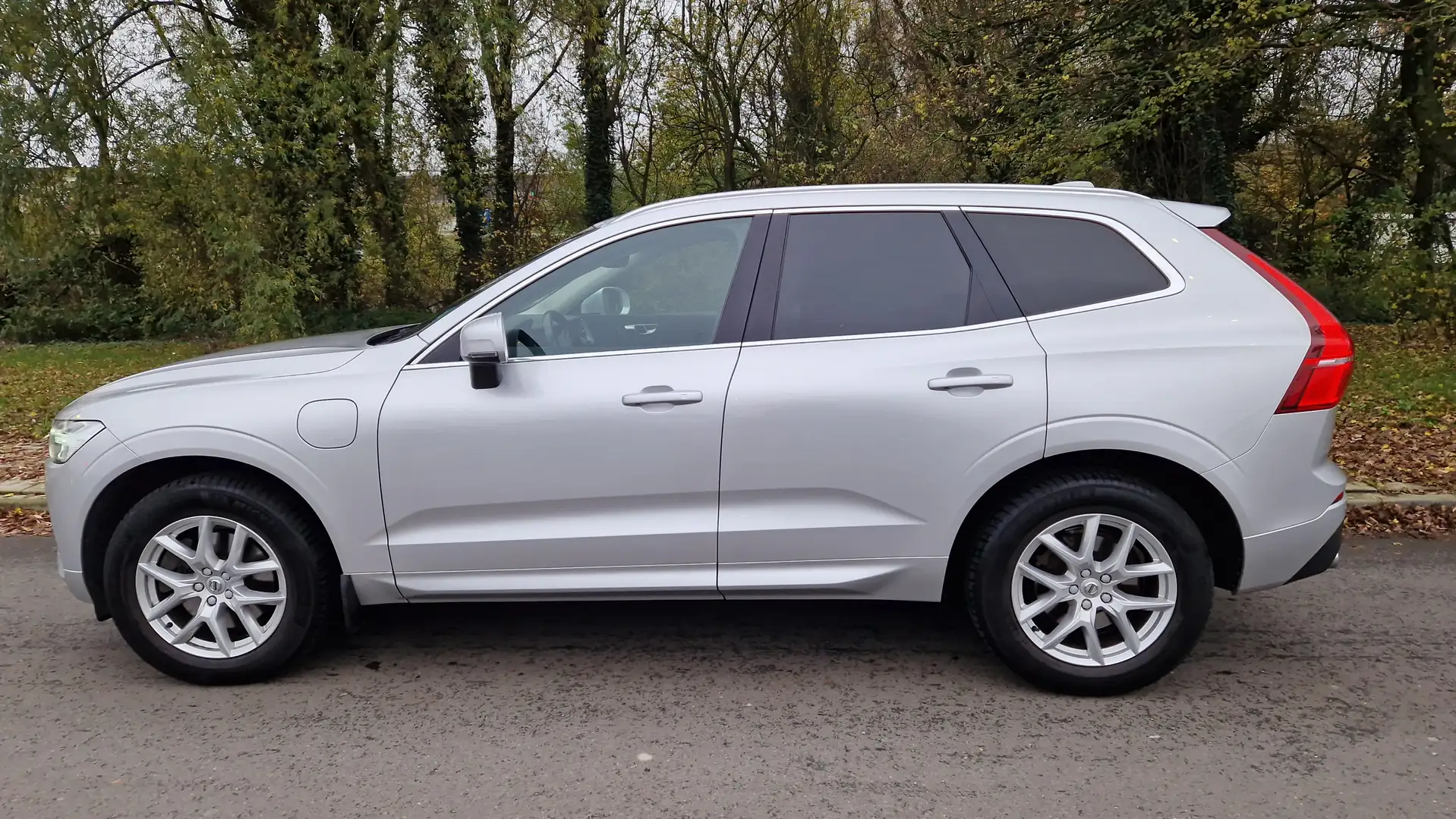 Volvo XC60 XC60 2.0 TE AWD Mo.Pro Silver - 2