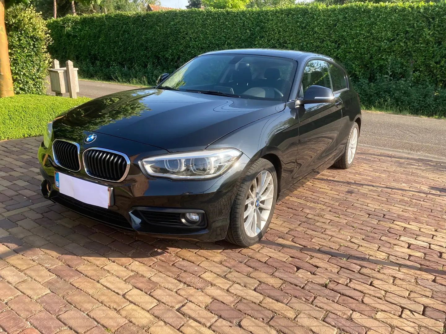 BMW 118 Noir - 1
